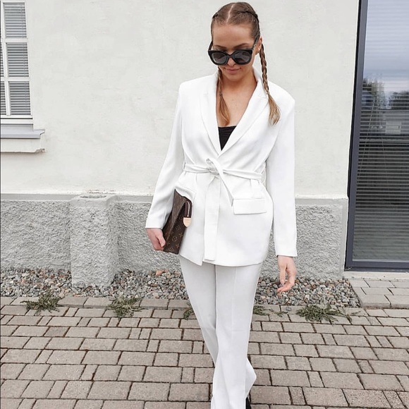 Zara belted blazer+ pants bloggers favorite - Picture 10 of 16